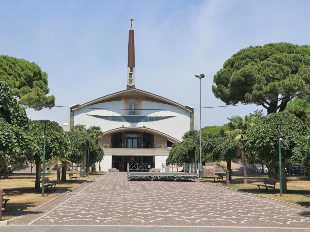 Letizia Apartamento Lignano Sabbiadoro Exterior foto