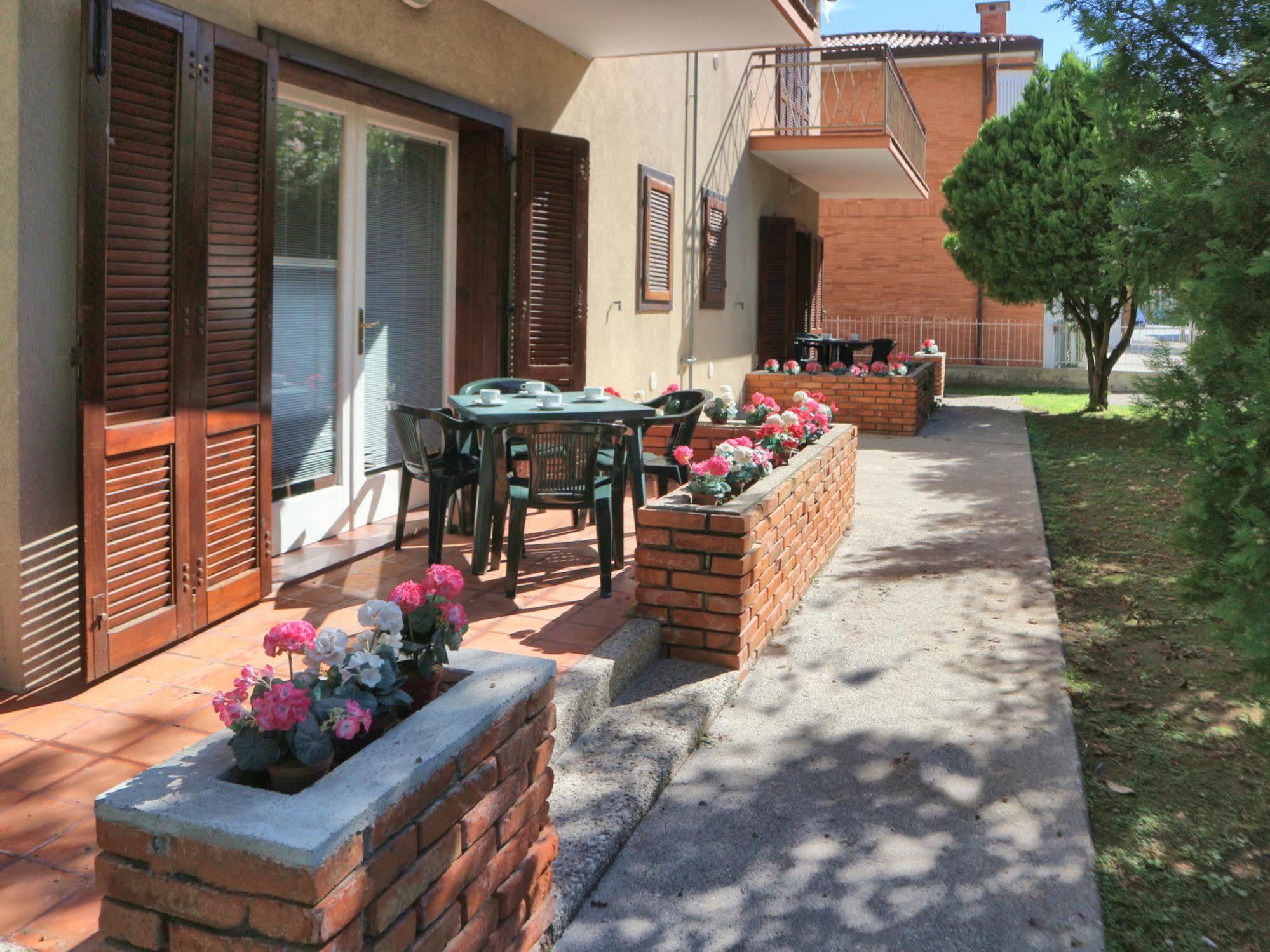 Letizia Apartamento Lignano Sabbiadoro Exterior foto